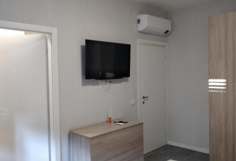 Номер Стандарт, Casa Serraticamera Con Bagno Privato Ma Cucina In Comune