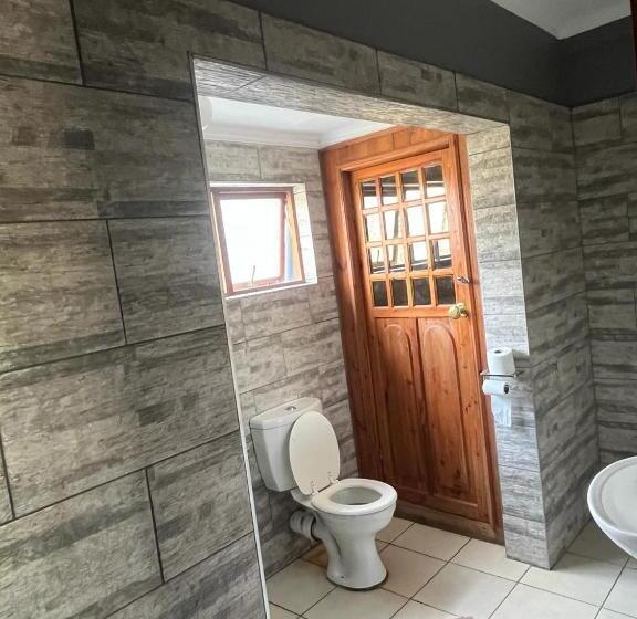 Номер Стандарт, Balfour Lodge