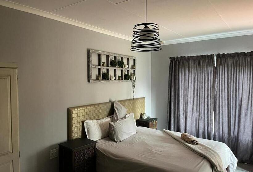 Номер Стандарт, Balfour Lodge