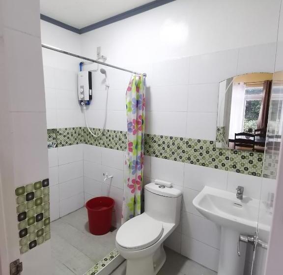 اتاق استاندارد با بالکن, Siayanrock Hometel