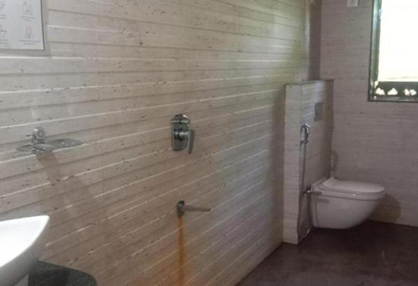Номер Deluxe, Fabhotel Highland Park