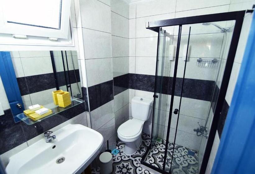 اتاق لوکس با بالکن, Kekik Alaçatı Otel Mayko