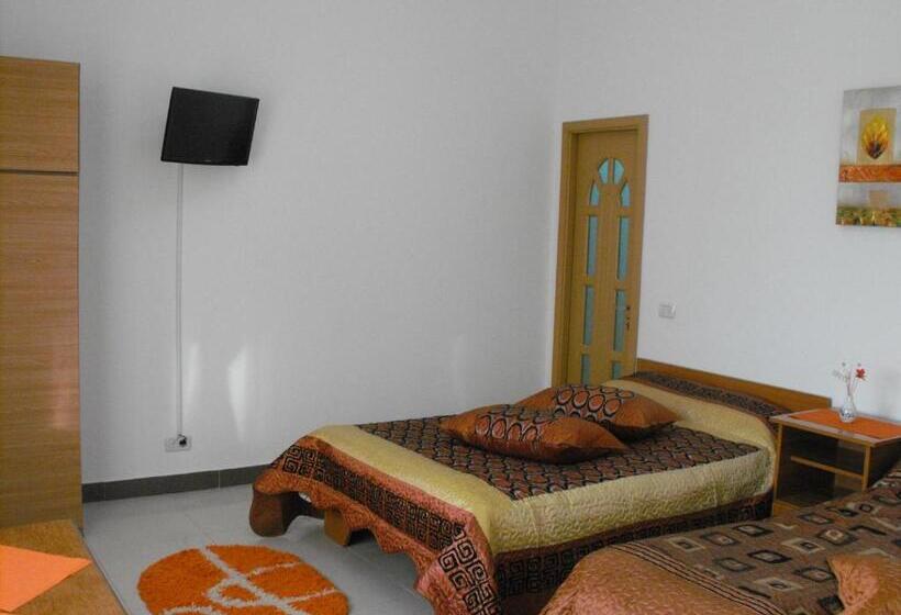 اتاق استاندارد سه نفره, Casa Rustica Apart & Rooms