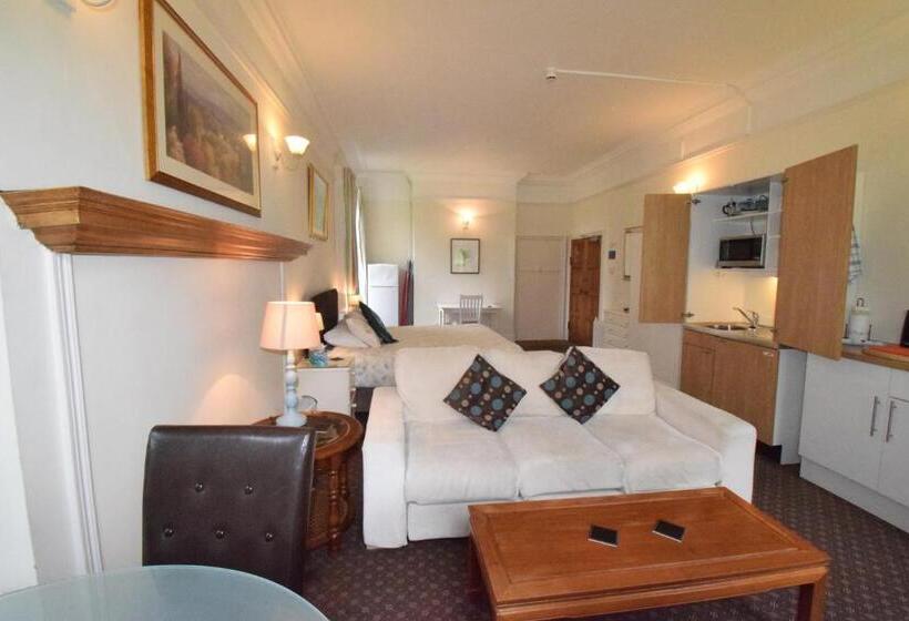 Номер Deluxe, Hitchambury Manor