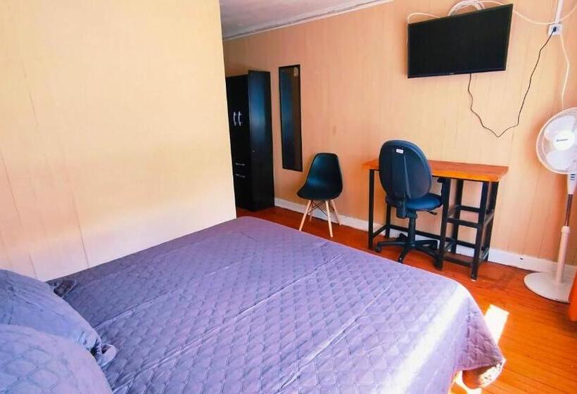 Номер Стандарт Совместная Ванная, Hostel Notro Valdivia