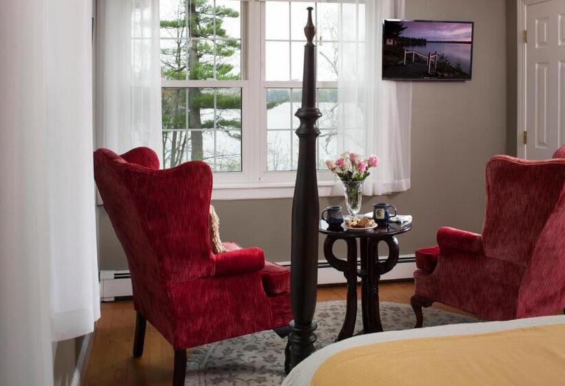 Номер Стандарт, Wolf Cove Inn
