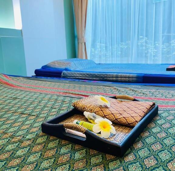 سوییت خانوادگی, D Eco Hotel Pattaya