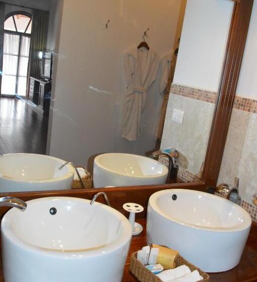 스위트 킹사이즈 침대, Casa Ceibo