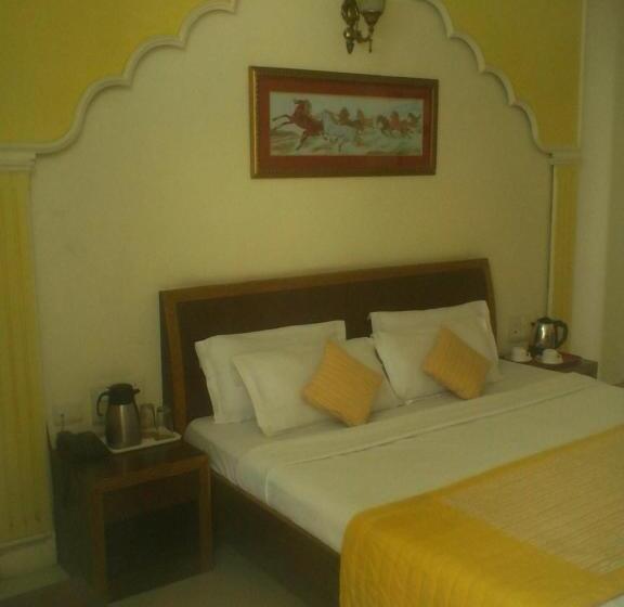 Номер Deluxe, Roshan Haveli