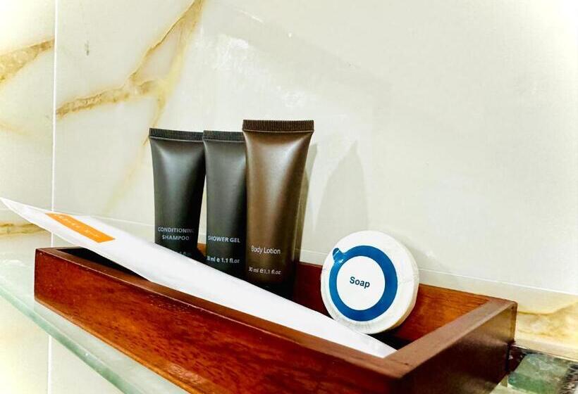 Шале Superior 1 Спальня, Wilpattu Blue Sapphire Lite   B&b
