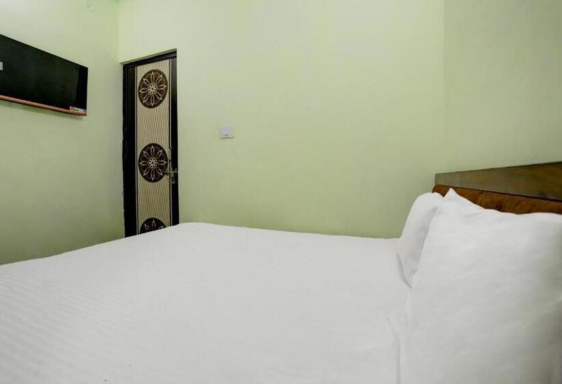 Трехместный Номер Классика, Oyo 81443 Dosto Ki Dhadkan