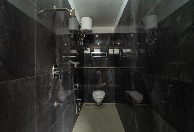 اتاق استاندارد سه نفره, Lax Residency, White Town, Pondicherry