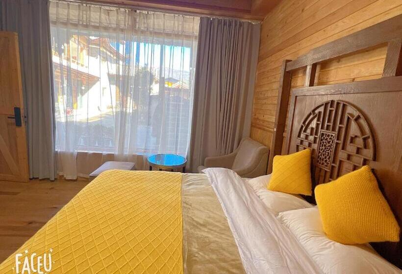 Номер Deluxe Кровать Кинг, Lijiang Shitian B&b