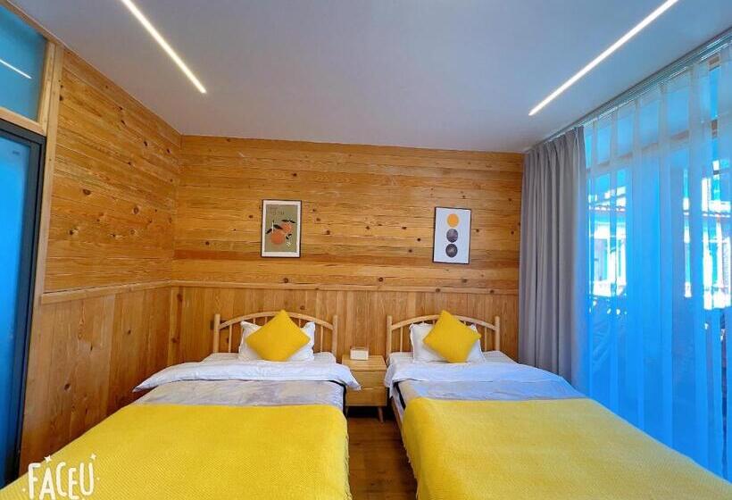 Номер Стандартный с Видом, Lijiang Shitian B&b