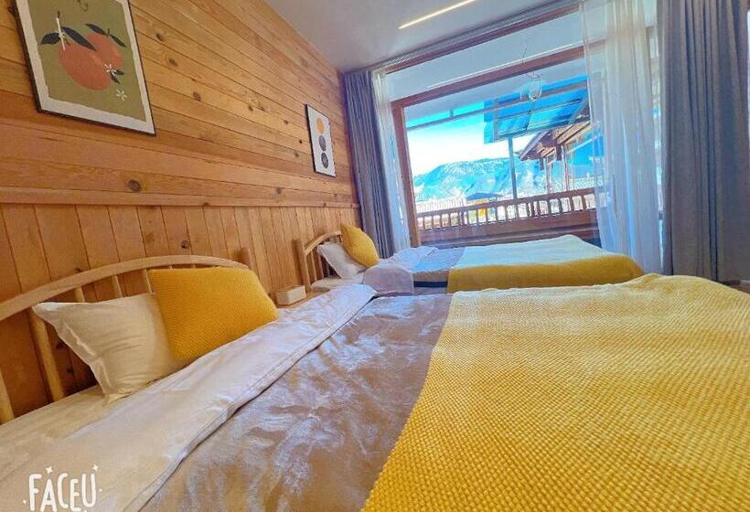 Номер Стандартный с Видом, Lijiang Shitian B&b