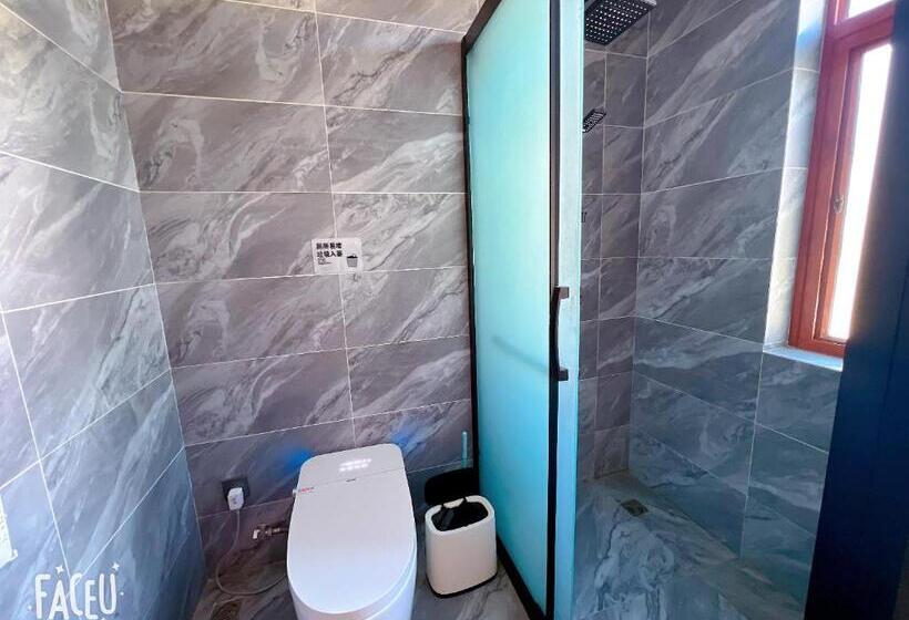 Номер Стандарт Трехместный, Lijiang Shitian B&b