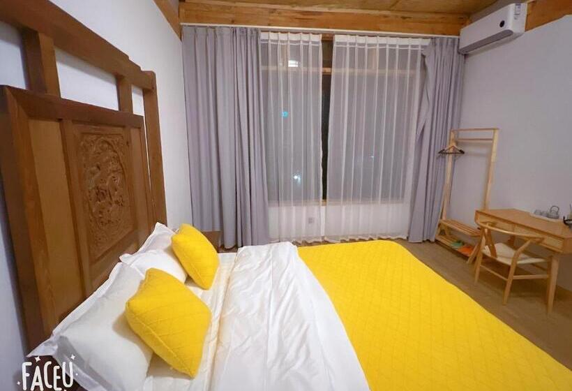 침실 2개 스위트, Lijiang Shitian B&b