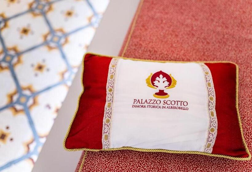 Номер Deluxe, Palazzo Scotto