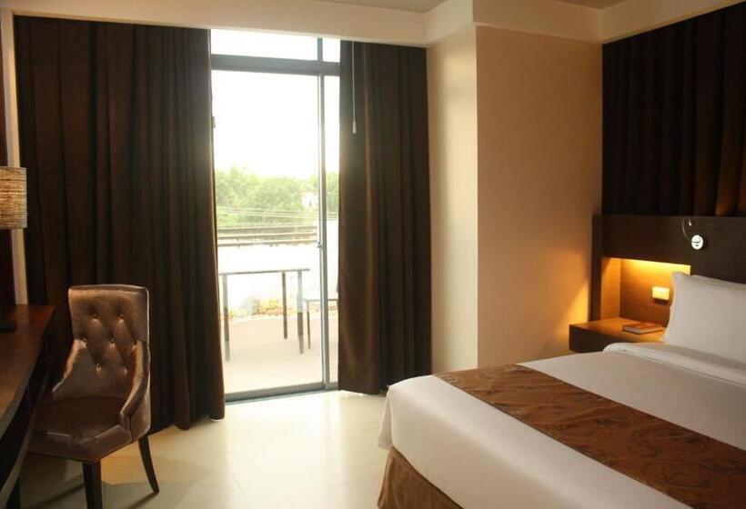 Номер Deluxe, Kew Hotel Tagbilaran