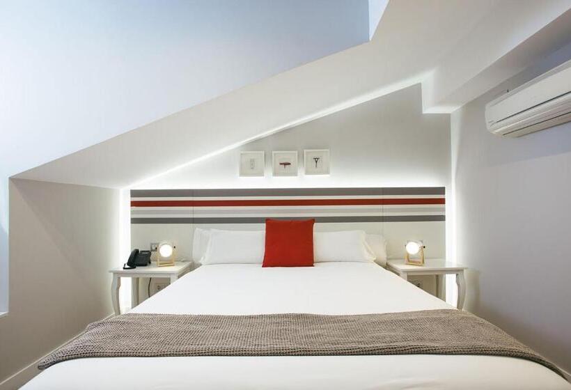 شقة دور أخير غرفة نوم واحدة, Legazpi Doce Rooms & Suites