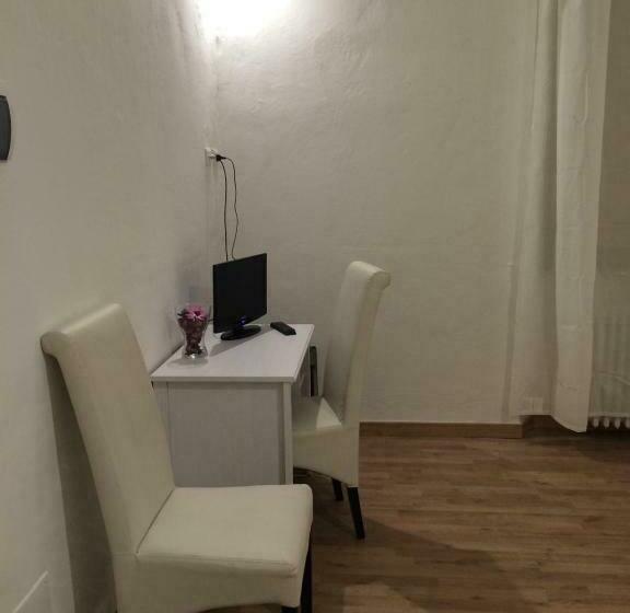 اتاق استاندارد, Relais La Corte Dei Cavalieri
