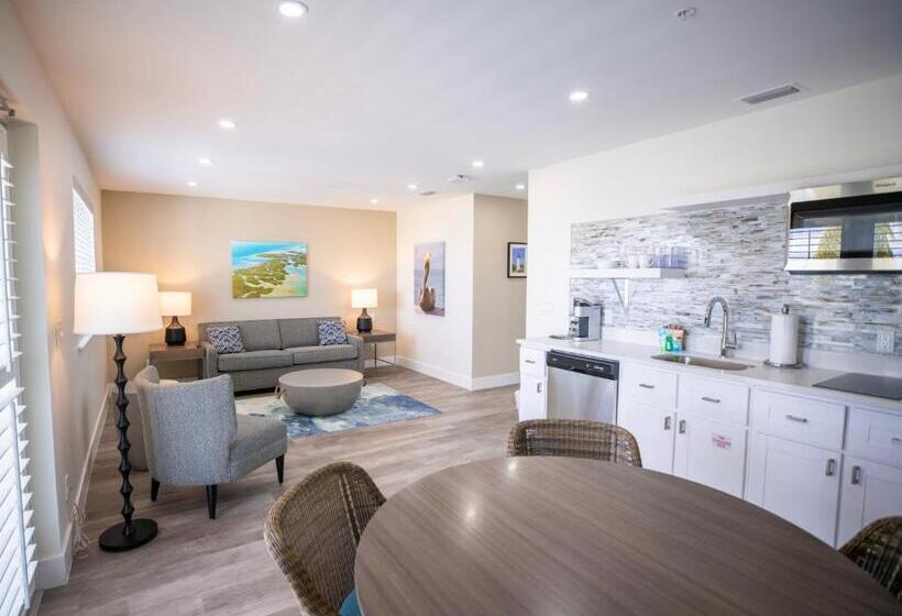 발코니가 있는 스위트, Sugarloaf Key Hotel At Koa Resort