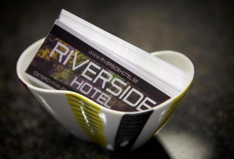침실 2개 아파트, Riverside