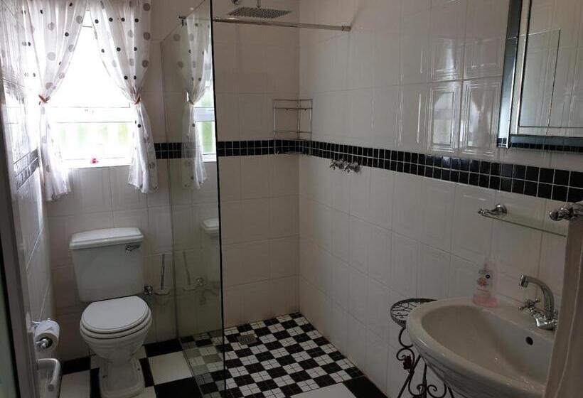 Дом 2 Спальни, Jaloersbaai Guest Cottage & Nes
