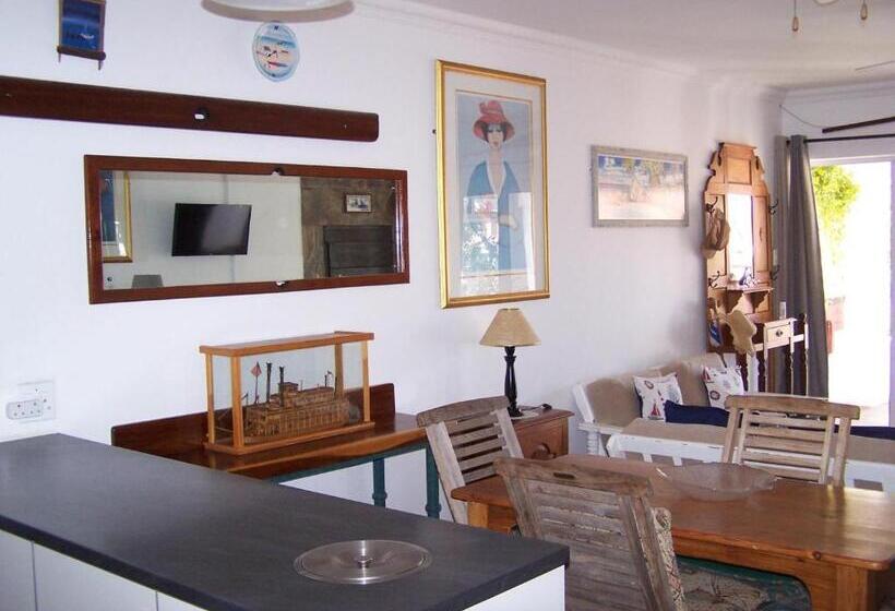 Дом 2 Спальни, Jaloersbaai Guest Cottage & Nes