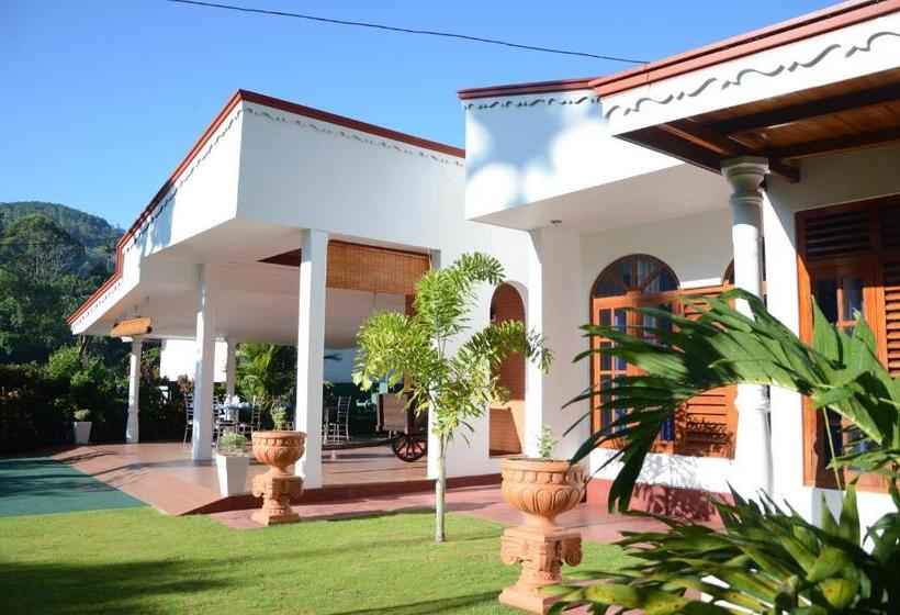 Вилла 1 Спальня Вид на Сад, Nil Vimana Villa