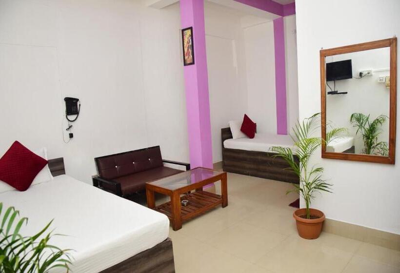 اتاق استاندارد, Rowdralaya Residency