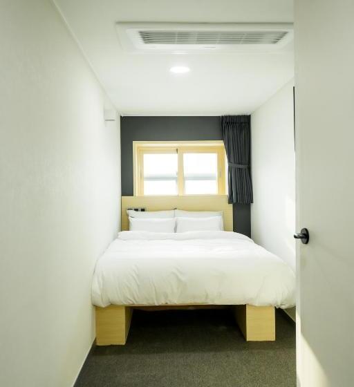 标准间, The Stay Hue Myeongdong