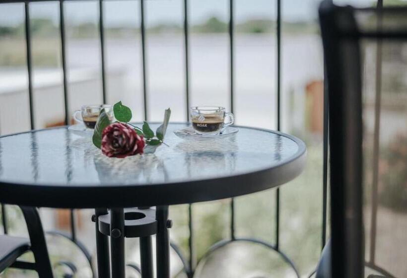 آپارتمان 1 خوابه, Imperial Family Resort
