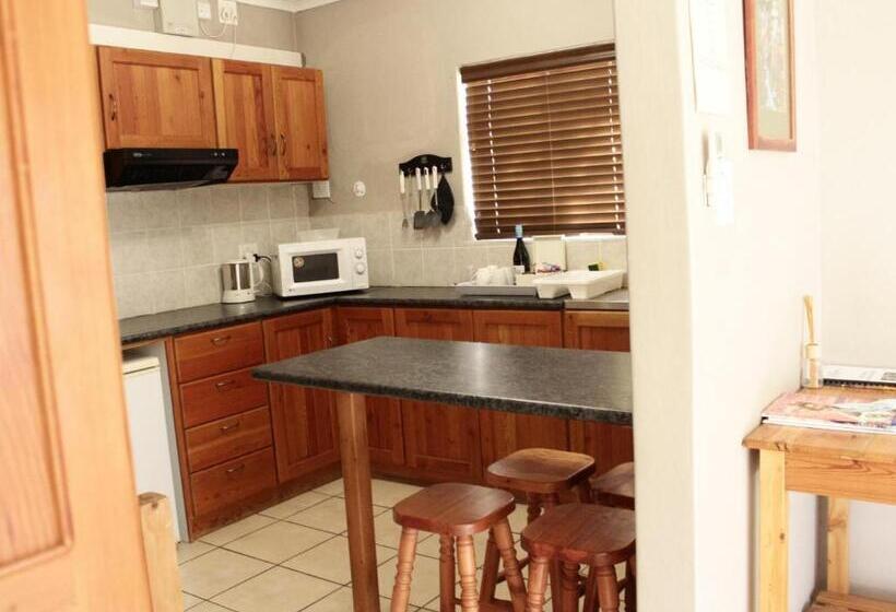 Семейный Номер Классика, Blommenberg Guest House