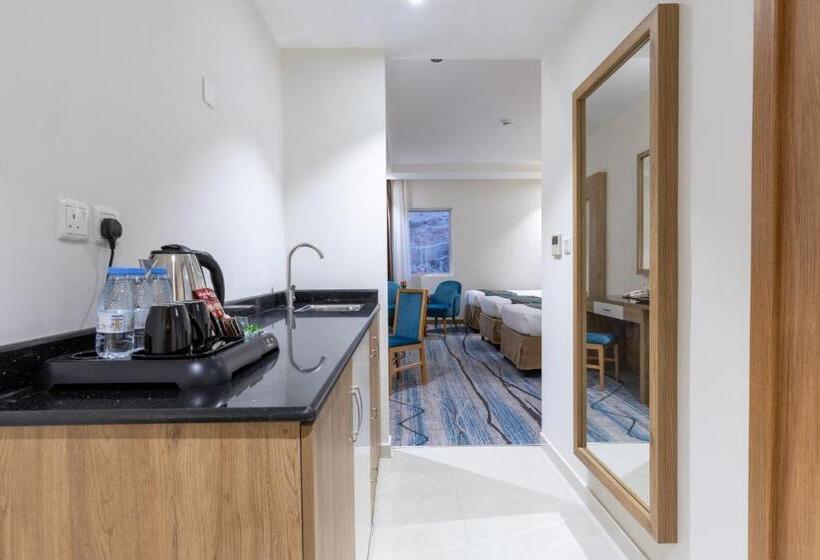 Трехместный Номер Deluxe, Time Ruba Hotel & Suites