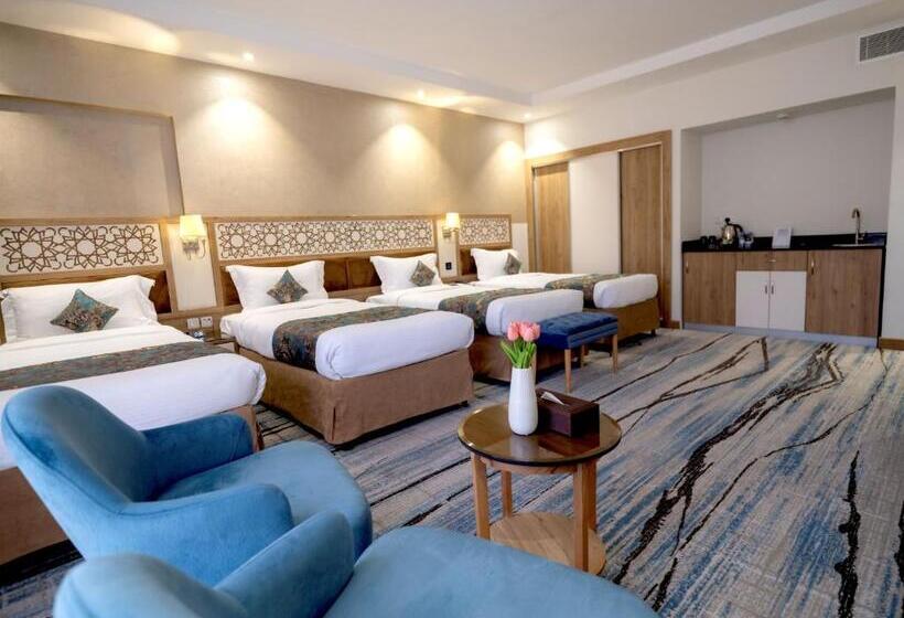 Четырехместный Номер Deluxe, Time Ruba Hotel & Suites