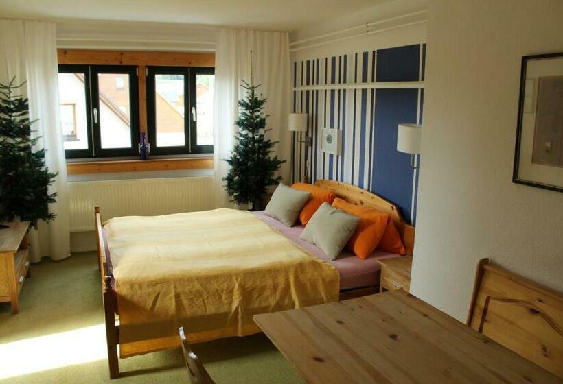 Трехместный Номер Базовый, Landgasthof Zur Fichte