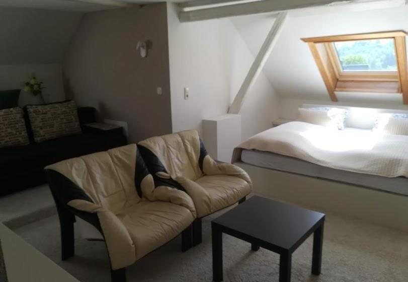 Студия Стандарт, Landgasthof Zur Fichte