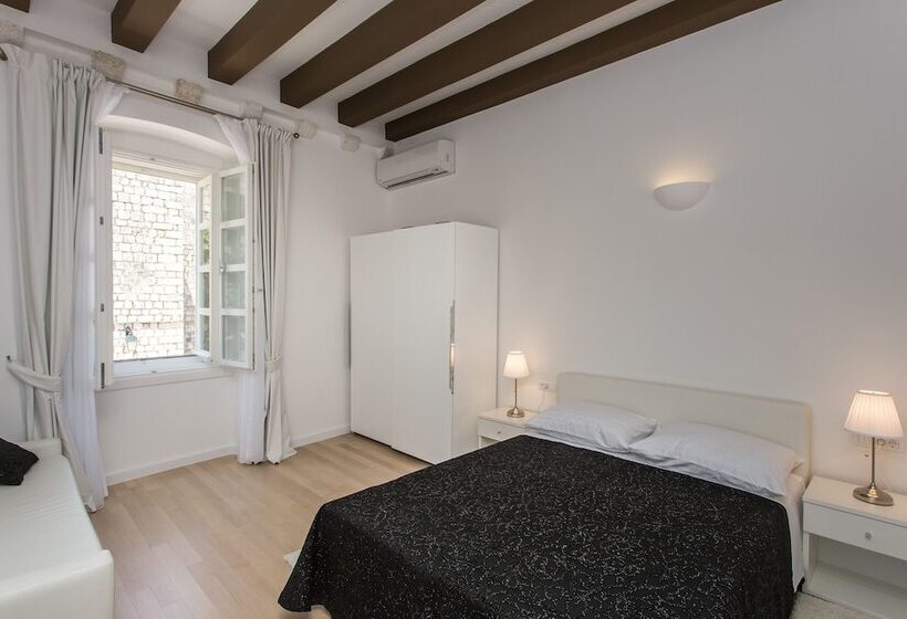 Номер Deluxe, Klarisa Palace Rooms