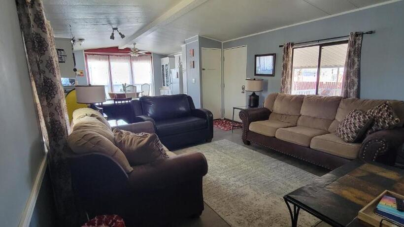 スタンダードルーム, Mobilehome To Yourself 2 Rooms 1 Bath