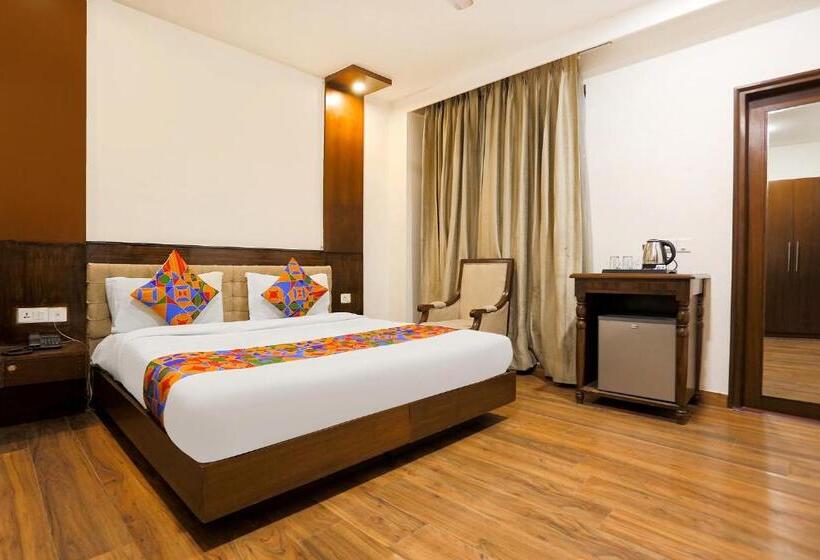 Superior Room, Fabhotel Heaven In