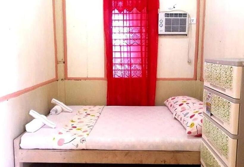 스탠다드 룸 공동 욕실, Gaeas Apartments