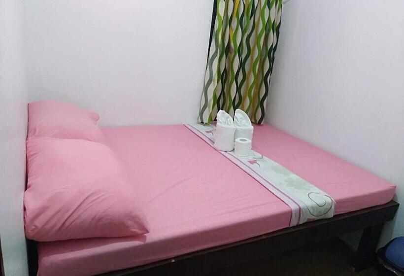 4인용 스탠다드 룸, Gaeas Apartments
