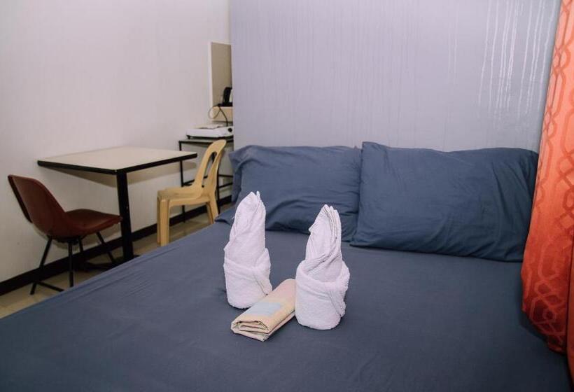 스탠다드 스튜디오, Gaeas Apartments
