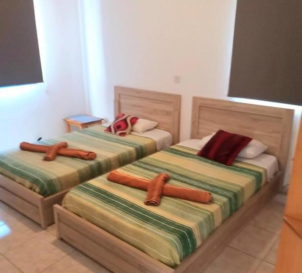 استودیو استاندارد با بالکن, Georgia Apartments