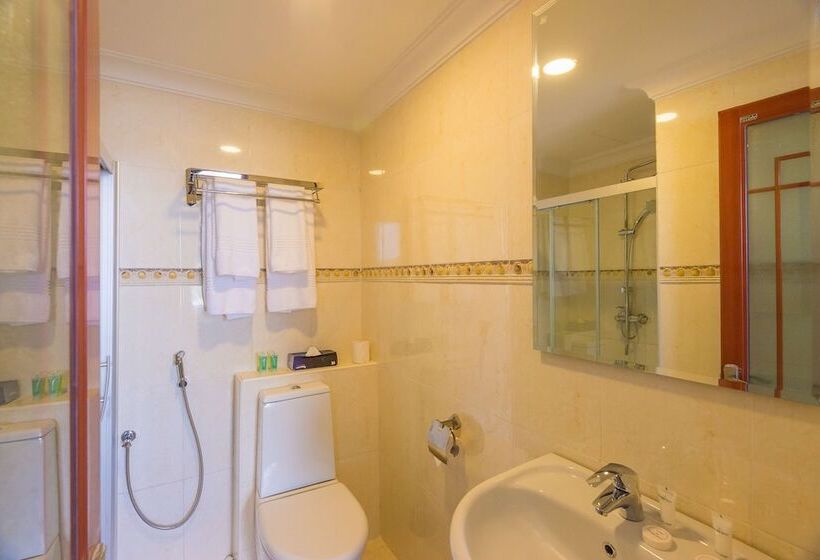 带城市景观的高级房间, Golden Tulip Zanzibar Resort