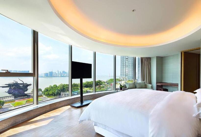 Люкс Клуб, Sheraton Grand Hangzhou Binjiang