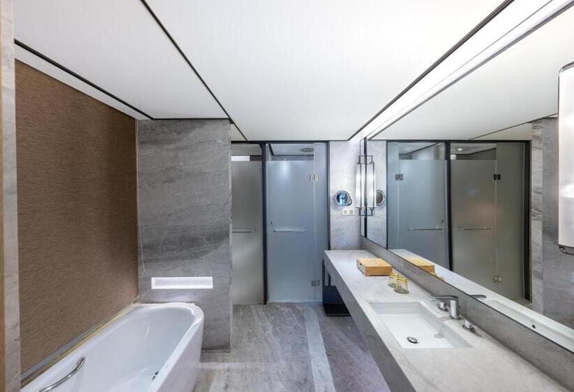 Стандартный Номер Кровать Кинг, Sheraton Grand Hangzhou Binjiang