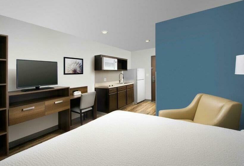 Chambre Standard Adaptée aux Personnes à Mobilité Réduite, Woodspring Suites Fargo North Near Ndsu