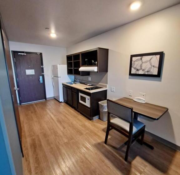 Номер Стандарт 2 Двуспальные Кровати, Woodspring Suites Fargo North Near Ndsu
